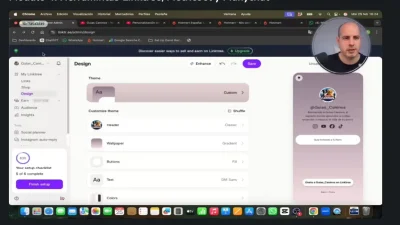 David Becerra explicando una de las herramientas de Monetizagram